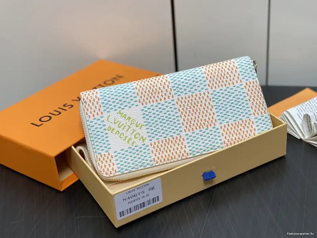 FS CHEAP cm VUITTON LOUIS WALLET-10*20*2 ZIPPY 0519